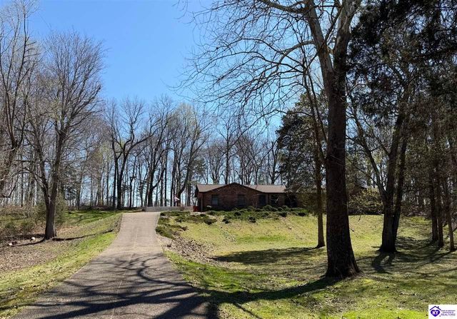 320 Forest Trace, Radcliff, KY 40160