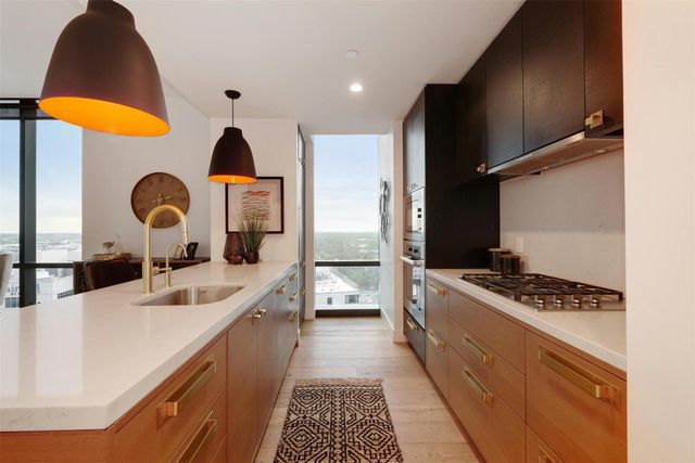 70 Rainey ST 1807, Austin, TX 78701