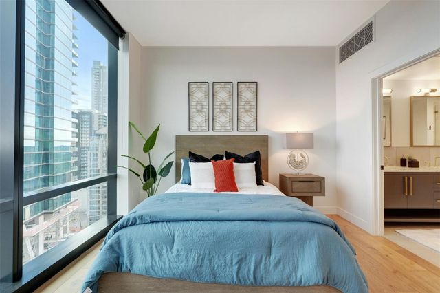 70 Rainey ST 1807, Austin, TX 78701