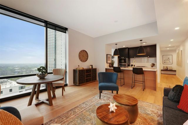 70 Rainey ST 1807, Austin, TX 78701