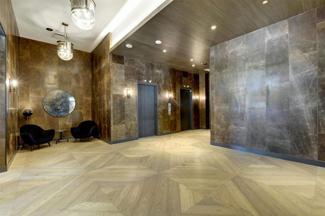 70 Rainey ST 1807, Austin, TX 78701