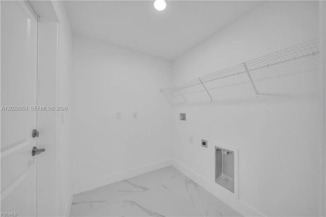 1023 Pilgrim ST E, Lehigh Acres, FL 33974