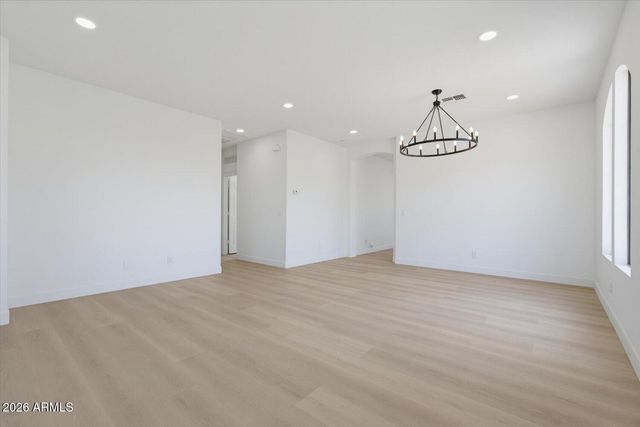 6607 S 17TH Avenue, Phoenix, AZ 85041