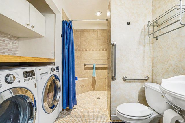 50985 Sturdy Oak Lane, Granger, IN 46530