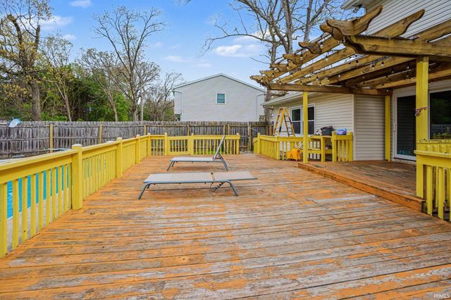 50985 Sturdy Oak Lane, Granger, IN 46530