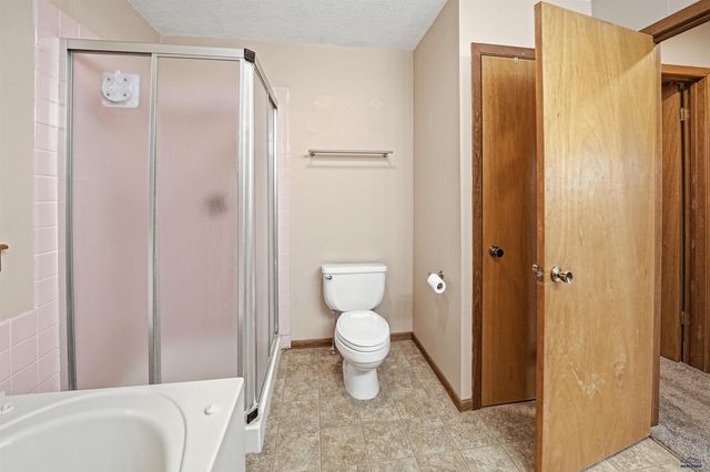 24705 PARADISE RD, Hermosa, SD 57744