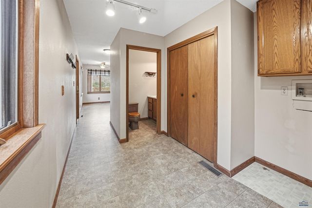 24705 PARADISE RD, Hermosa, SD 57744