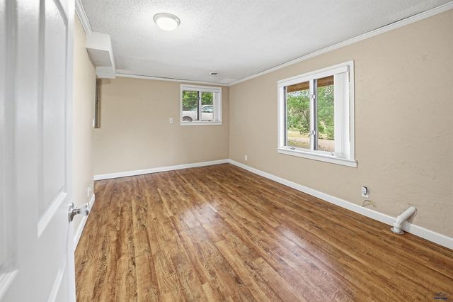 24705 PARADISE RD, Hermosa, SD 57744
