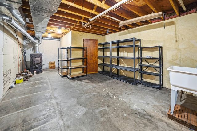 24705 PARADISE RD, Hermosa, SD 57744