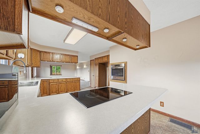 24705 PARADISE RD, Hermosa, SD 57744