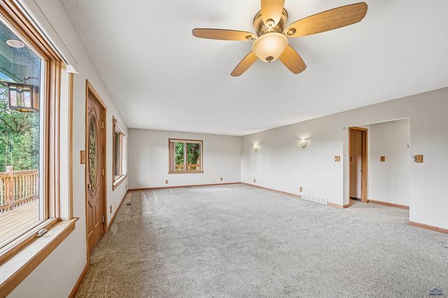 24705 PARADISE RD, Hermosa, SD 57744