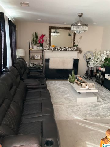 1132 WINDSOR PARKWAY, Moody, AL 35004