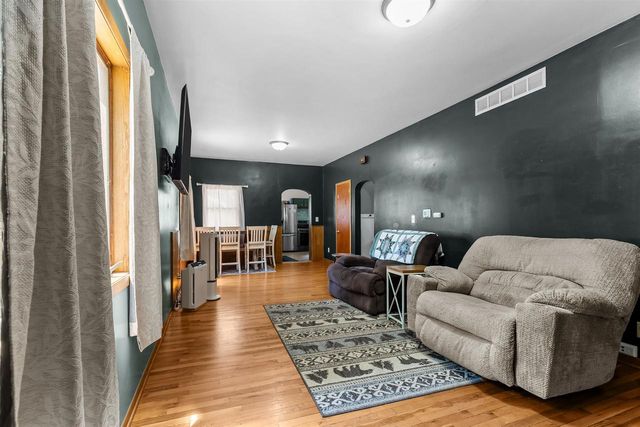 1223 GROVE STREET, Oshkosh, WI 54901