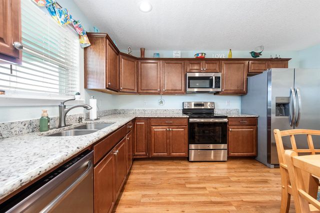 3511 County Road 202, Sargent, TX 77414