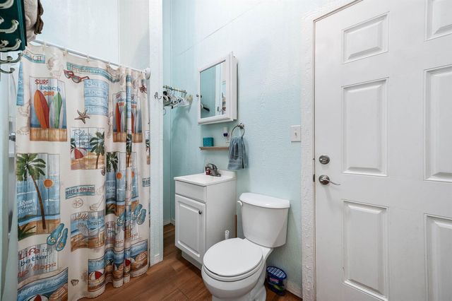 3511 County Road 202, Sargent, TX 77414