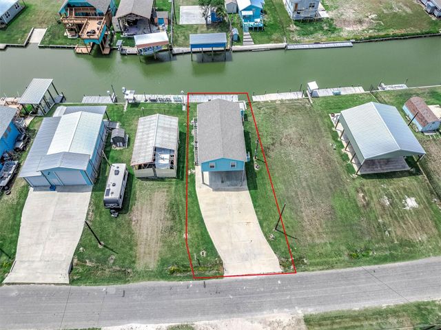 3511 County Road 202, Sargent, TX 77414