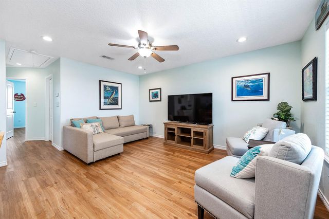 3511 County Road 202, Sargent, TX 77414