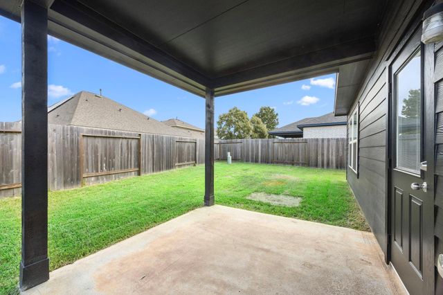 30419 Crystal Stream Lane Lane, Magnolia, TX 77355