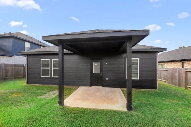 30419 Crystal Stream Lane Lane, Magnolia, TX 77355