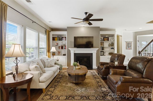 2604 Mchanna Point, Tega Cay, SC 29708