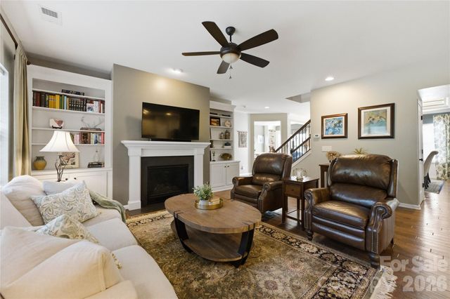 2604 Mchanna Point, Tega Cay, SC 29708