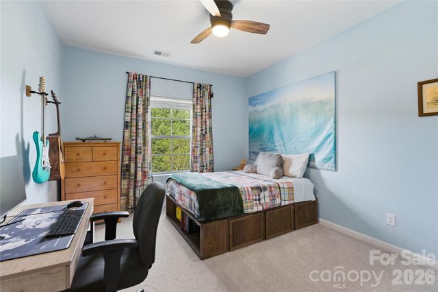 2604 Mchanna Point, Tega Cay, SC 29708