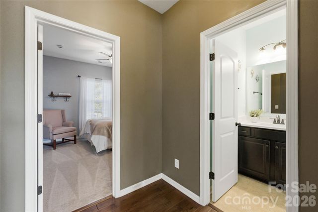 2604 Mchanna Point, Tega Cay, SC 29708