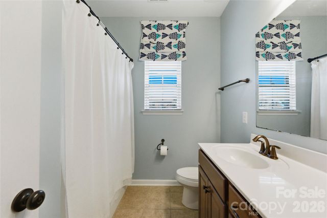 2604 Mchanna Point, Tega Cay, SC 29708