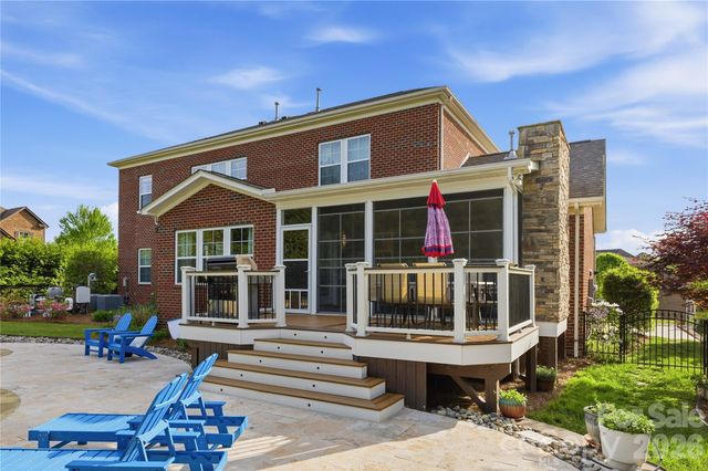 2604 Mchanna Point, Tega Cay, SC 29708