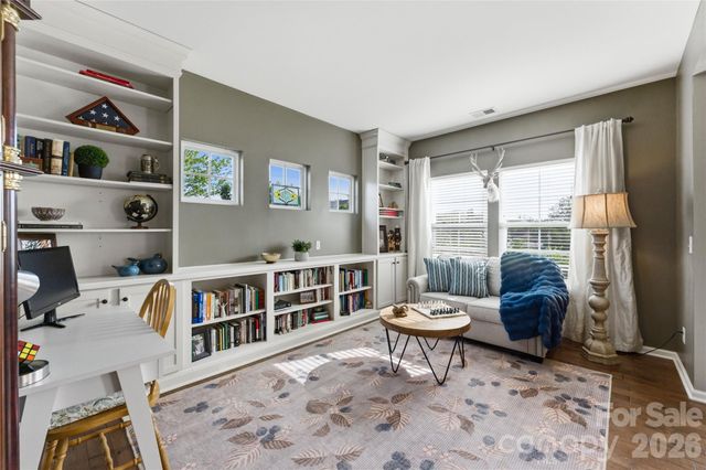 2604 Mchanna Point, Tega Cay, SC 29708