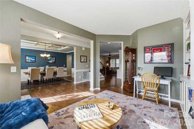 2604 Mchanna Point, Tega Cay, SC 29708