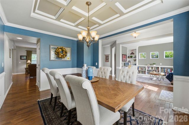 2604 Mchanna Point, Tega Cay, SC 29708