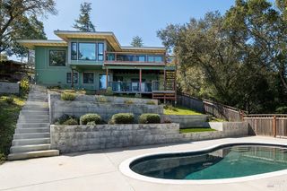194 Maestro Rd, Novato, CA 94947