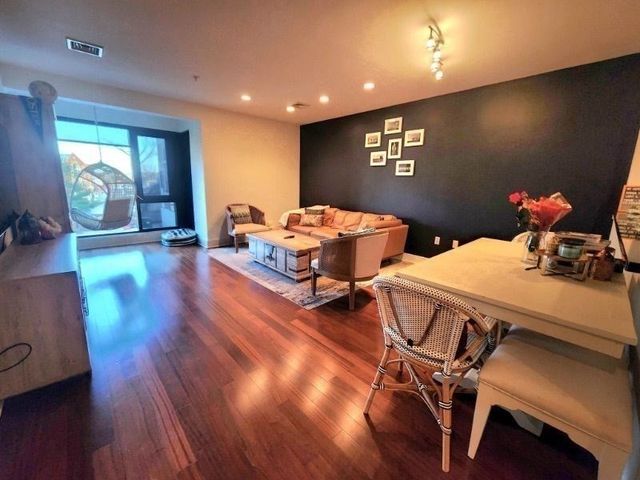 533 Cambridge St 105, Boston, MA 02134