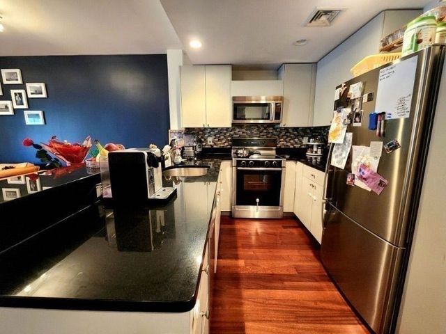 533 Cambridge St 105, Boston, MA 02134