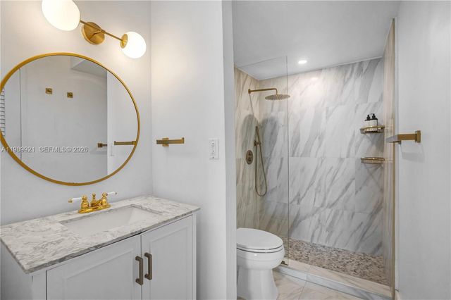 2899 Collins Ave 847, Miami Beach, FL 33140