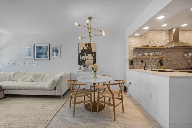 2899 Collins Ave 847, Miami Beach, FL 33140