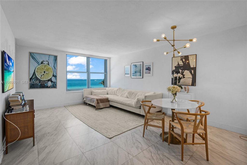 2899 Collins Ave 847, Miami Beach, FL 33140