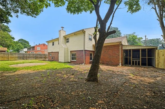 7017 Doummar DR, Norfolk, VA 23518