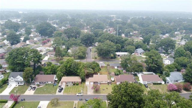 7017 Doummar DR, Norfolk, VA 23518