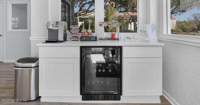 2768 STATE ROAD A1A Highway 1-701, Jacksonville, FL 32233