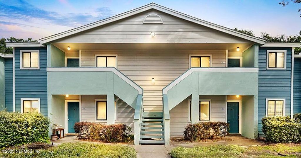 2768 STATE ROAD A1A Highway 1-701, Jacksonville, FL 32233