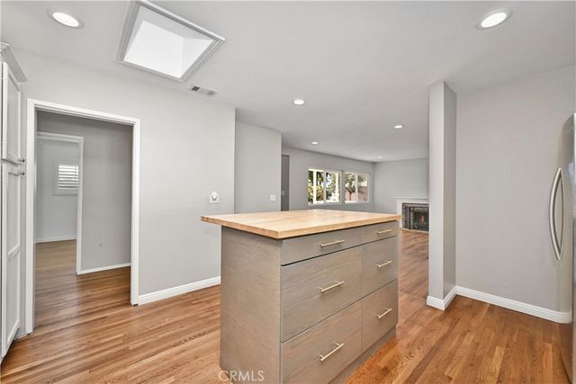 6727 E Pageantry St, Long Beach, CA 90808
