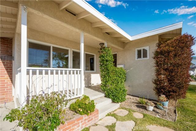 6727 E Pageantry St, Long Beach, CA 90808