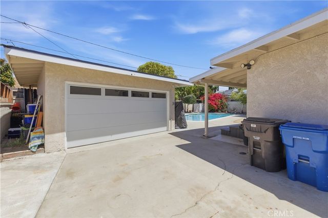 6727 E Pageantry St, Long Beach, CA 90808