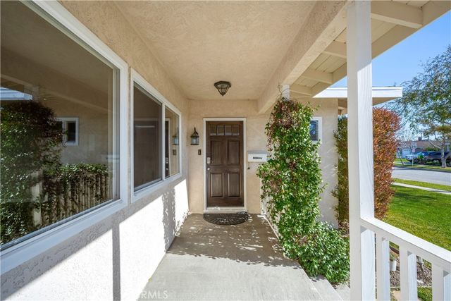 6727 E Pageantry St, Long Beach, CA 90808