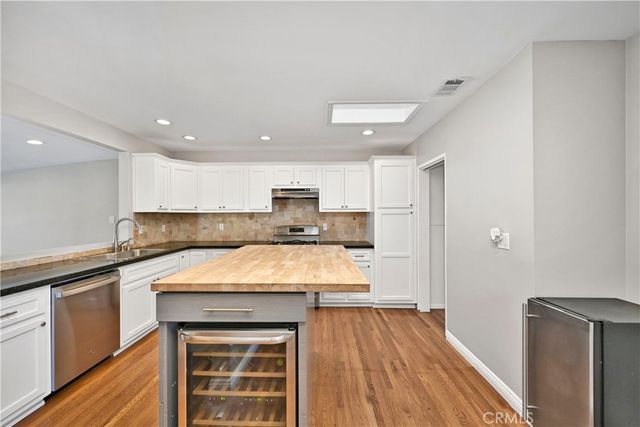 6727 E Pageantry St, Long Beach, CA 90808