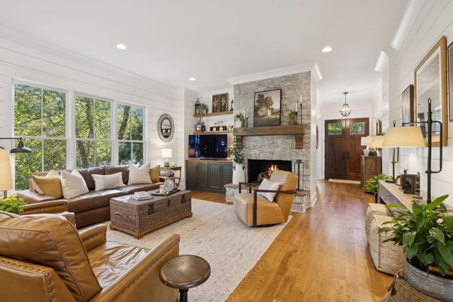 1023 Benelli Park Ct, Franklin, TN 37064