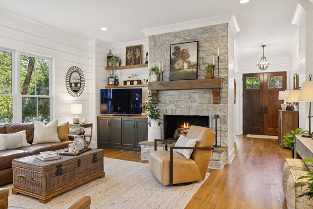 1023 Benelli Park Ct, Franklin, TN 37064