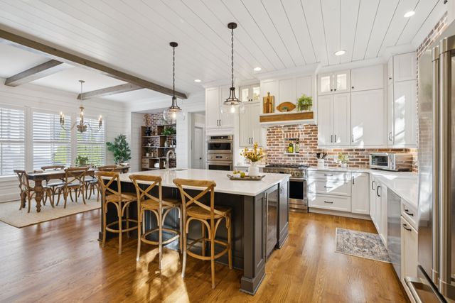 1023 Benelli Park Ct, Franklin, TN 37064